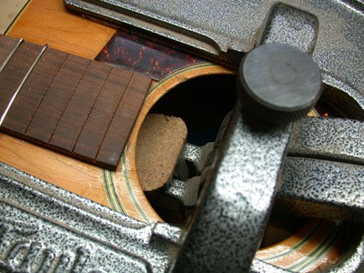 Fret-bucking the system